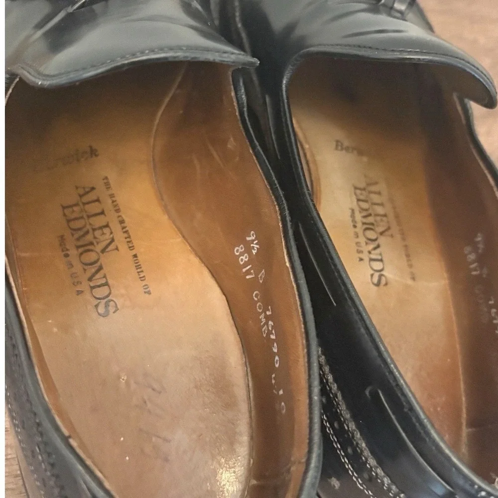 Allen Edmonds Black‎ Leather Loafers Berwick Tassel Wingtip Mens 9.5 Made In USA